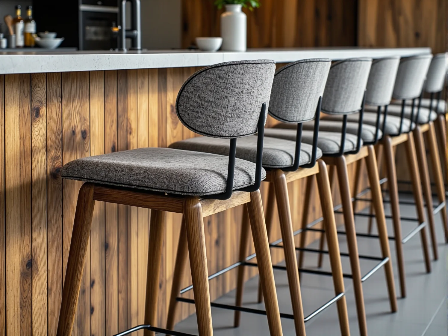 Nowoczesne fotele barowe w industrialnym stylu. Porównanie metalowych i tapicerowanych hokerów do baru i restauracji.